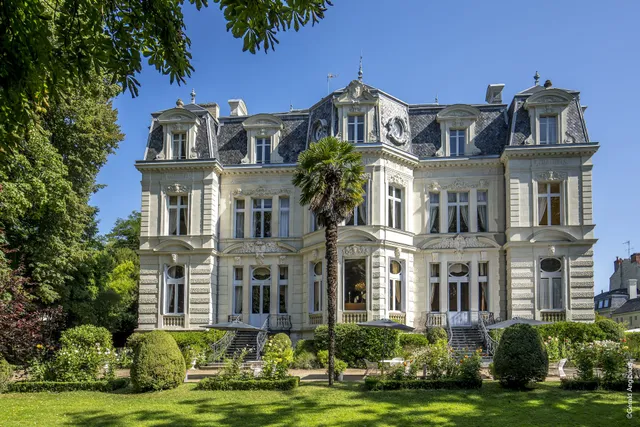 Hôtel spa Château la Comtesse de Loire
