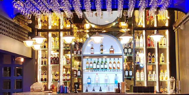 CENTURY Lounge Bar & Restro