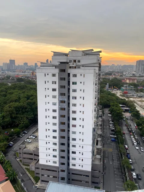 Casa Idaman Condominium