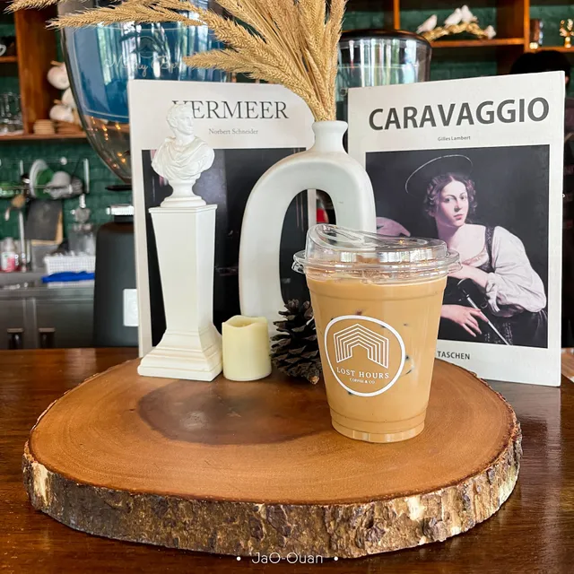 LOSTHOURS coffee&co.