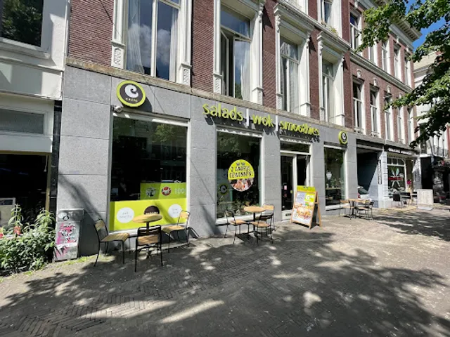 Eazie Den Haag Herengracht | Asian Wok - Poké bowl - Bites and Drinks