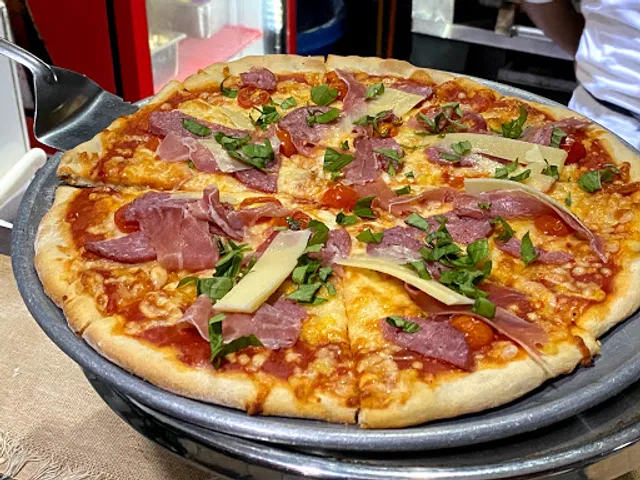 PIZZERÍA RESTAURANTE NAPOLI