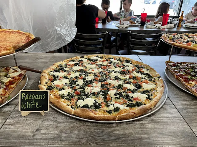 Aunt Lulu's NY Style Pizza and Kitchen