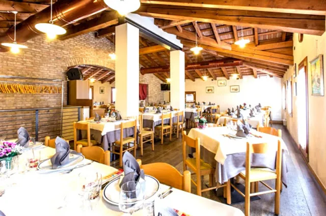 Trattoria Pizzeria All'Albera