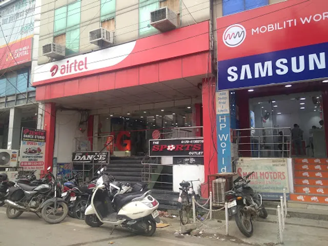 Bikanervala | RDC, Ghaziabad