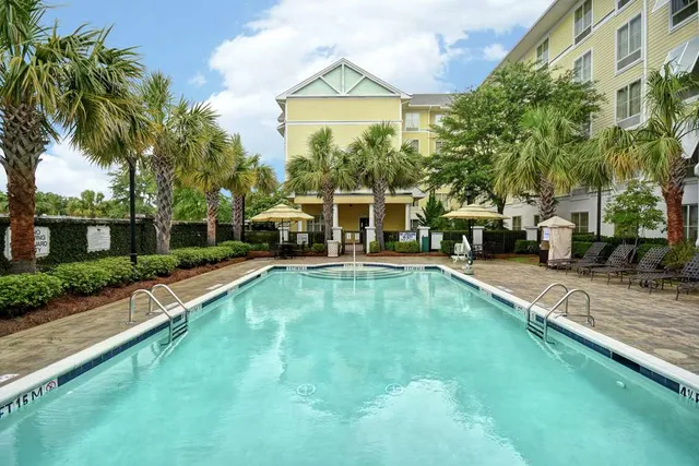 Homewood Suites by Hilton Charleston Airport
