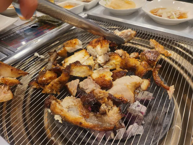 참사랑해 참치숯불구이 고성1호점