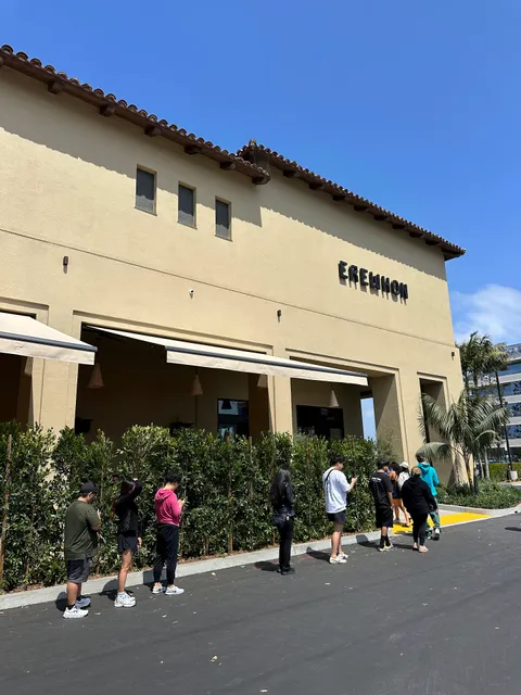 Erewhon Manhattan Beach