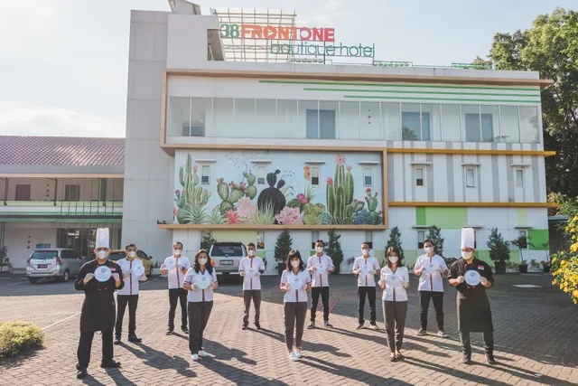 Three Eight Front One Boutique Hotel Batu