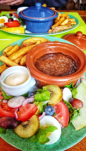 Borrelhuske - bij de maaspoort Stevensweert