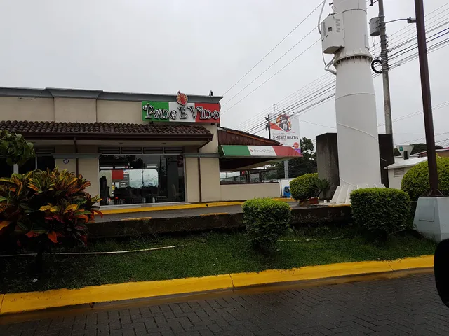 Pane e Vino • Santa Ana