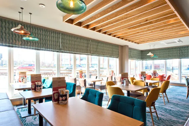 The Queen Inn Cookhouse + Pub