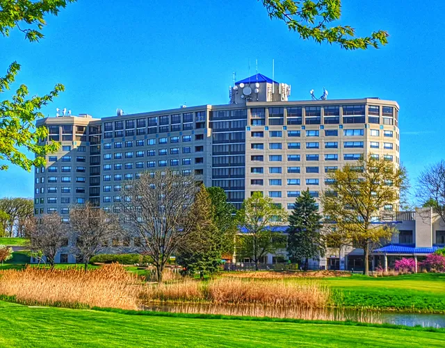 Hilton Chicago/Oak Brook Hills Resort & Conference Center