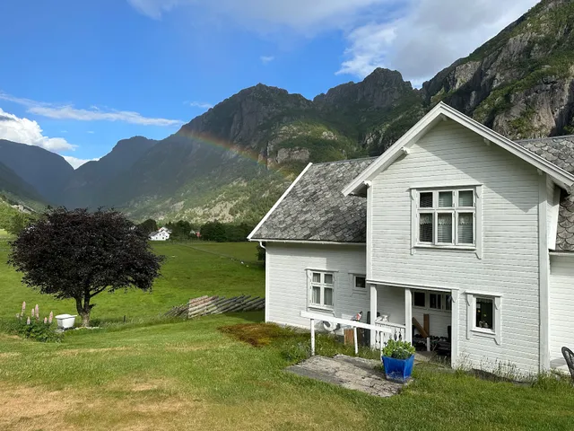 Hauane Bed & Breakfast