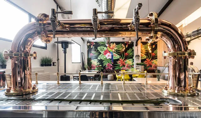 La Nave Bar & Restaurante