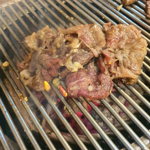 능소한우주물럭