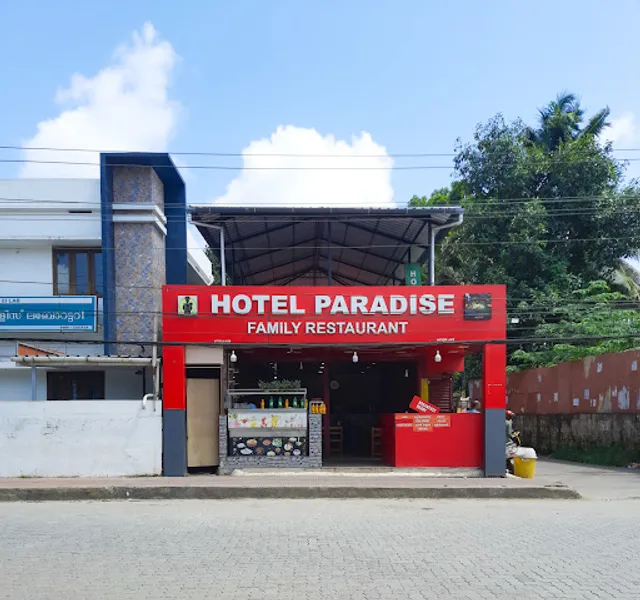 Hotel Paradise Family Restuarant