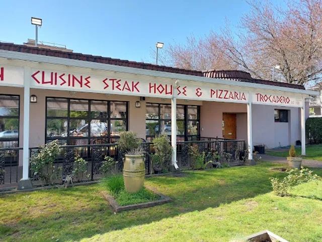 Trocadero Pizza & Steak House
