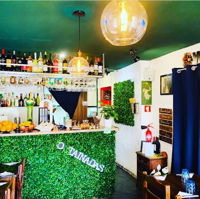 O Tainadas Restaurante & Bar