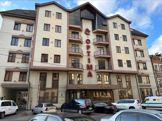 Optima Collection Троїцька