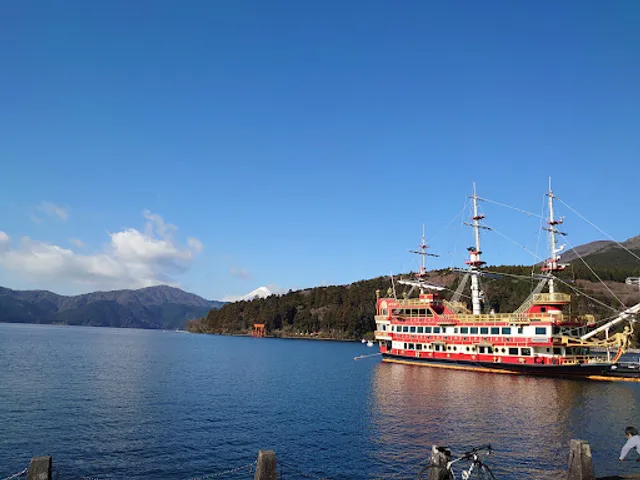 Lake Ashi Pleasure Boat Hakoneen Port