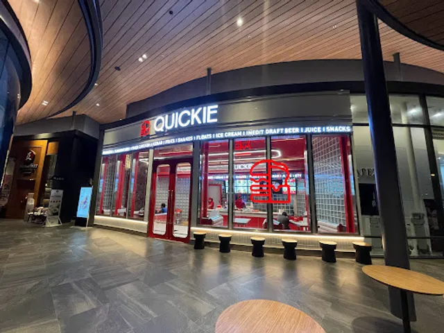 Quickie - Velaa Langsuan