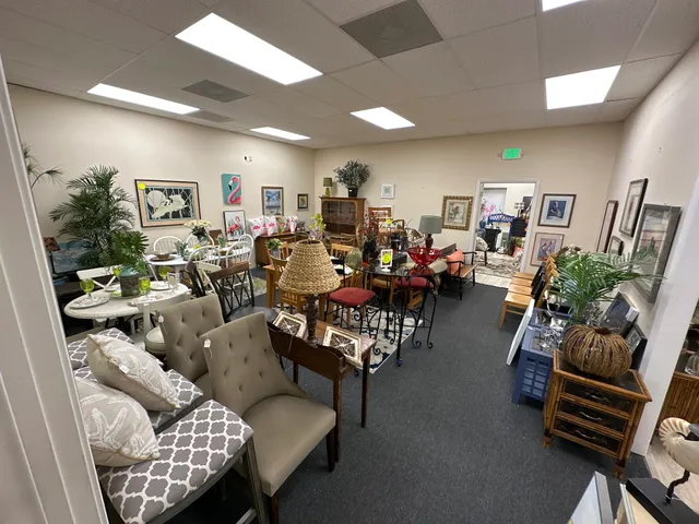 K’s Klassy Used Furniture