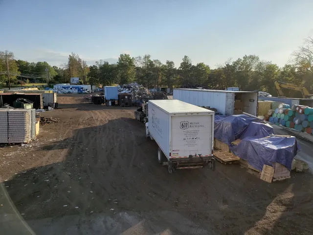 611 Metals Recycling