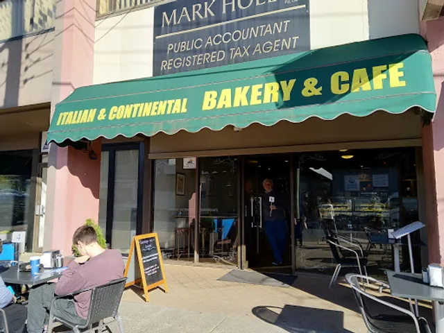 Italian Continental Bakery