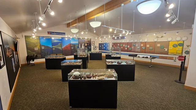 Moose Lake Agate and Geological Center