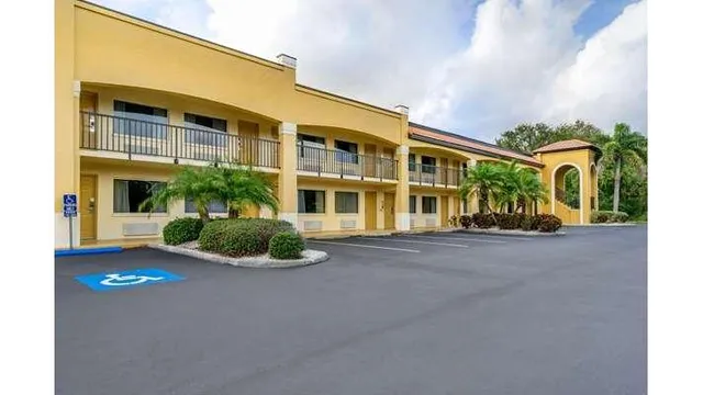 Comfort Inn Sun City Center - Ruskin - Tampa South