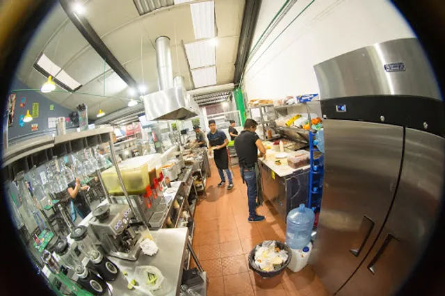 Asada de Piñon Av. Lazaro Cardenas