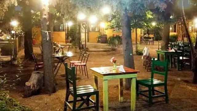 El Pájaro Azul La Cantina y Bodegón