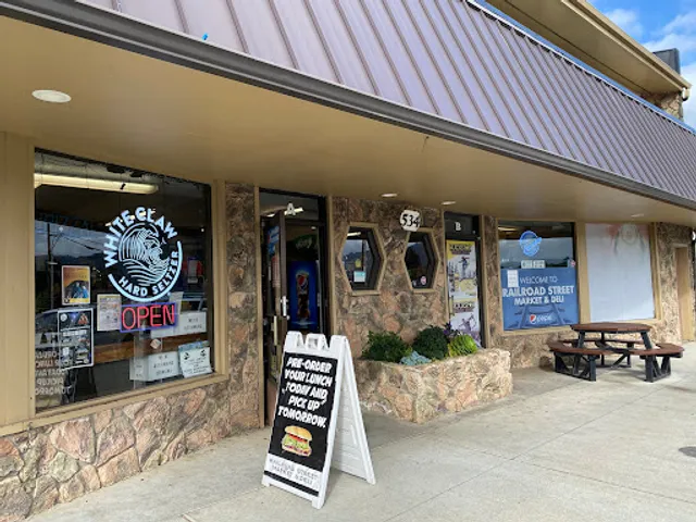 Railroad Street Market & Deli
