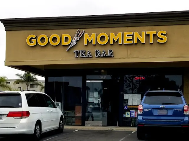 Good Moments Tea Bar