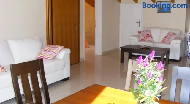 Love Greece Apartments