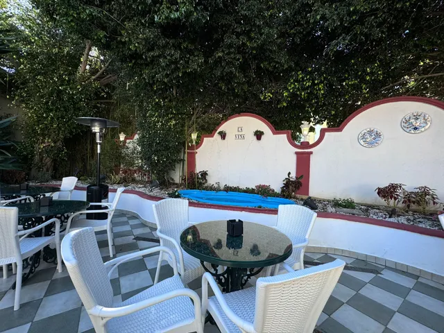 La Viña (Cafetería-Restaurante)