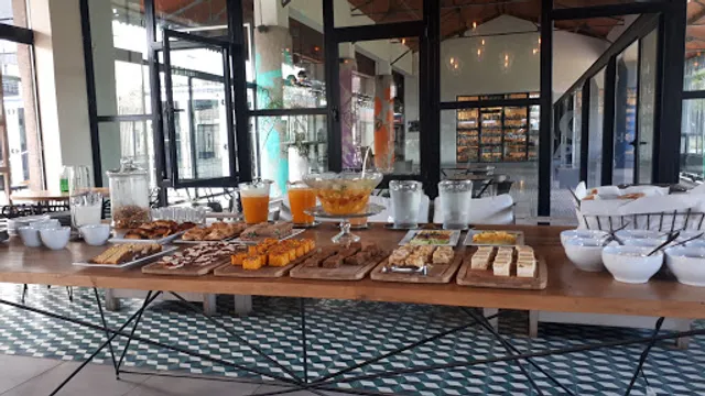 VQV - Verde que te Quiero Verde Mercado del Patio