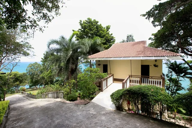 Secret Cliff Resort & Restaurant Phuket