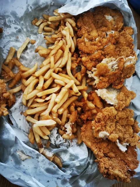 Golden City Food Bar