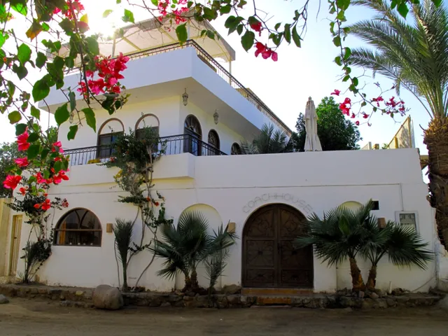 Dahab Coachhouse