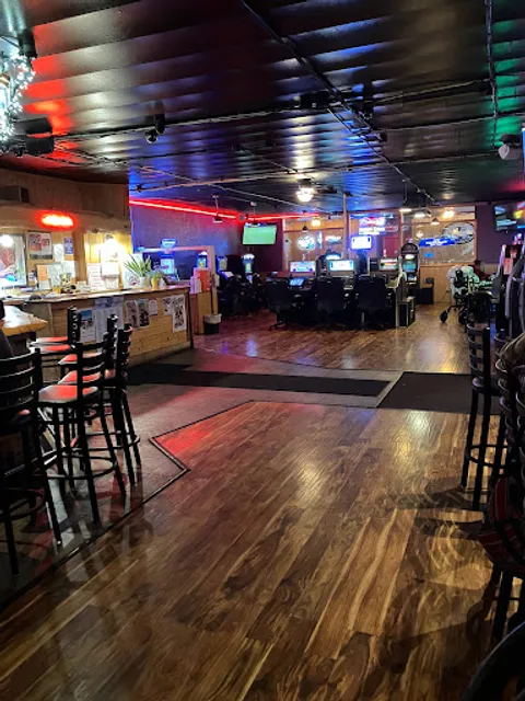 Flippers Tavern ~ Grill ~ Casino