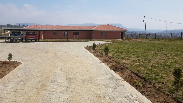 Twilight Breeze Lodge