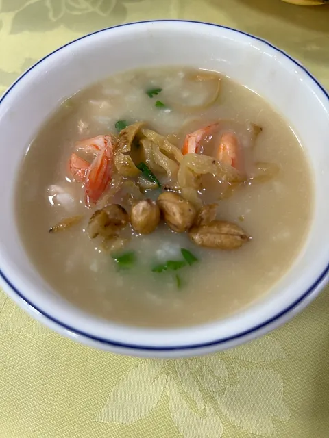 Lvyuan Chaozhou Casserole Porridge