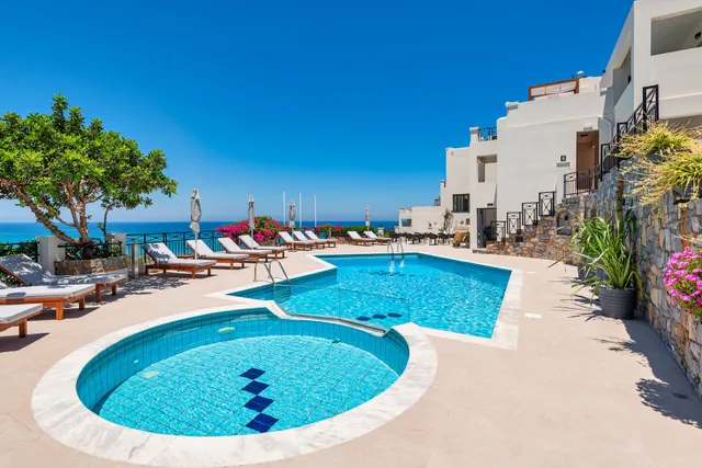 Minois Boutique Hotel