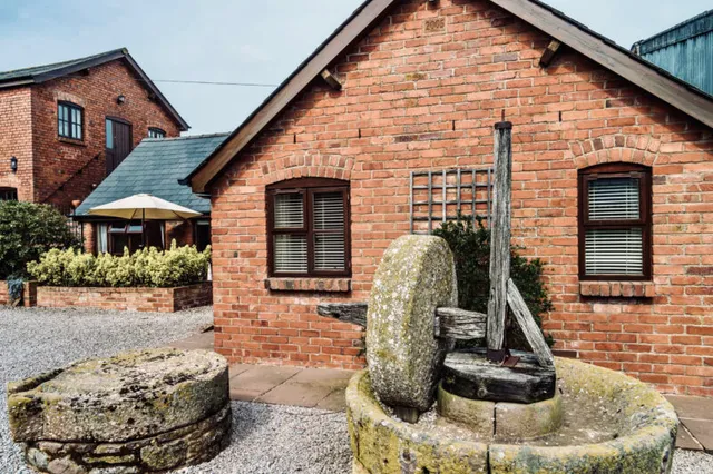 Penylan Farm Cottages