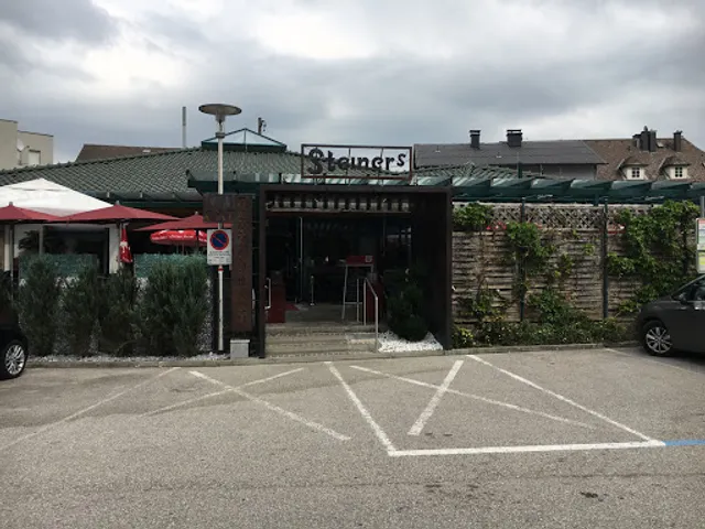 Steiner's Cafe Restaurant Weinbar