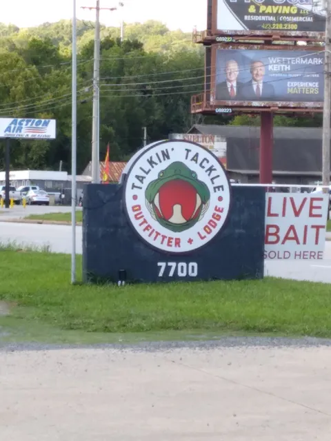 Talkin' Tackle Outfitter and Lodge