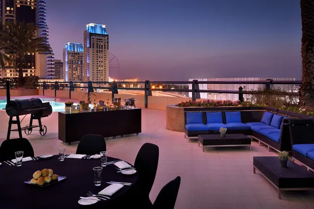 Dubai Marriott Harbour Hotel & Suites
