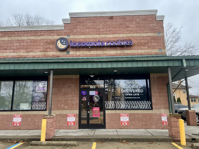 Insomnia Cookies
